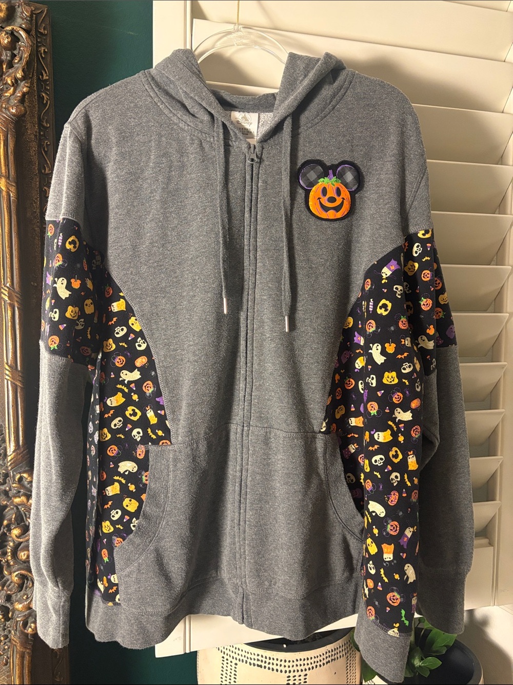Disney Mickey Mouse Halloween Full Zip Hoodie Gray Pumpkin Ghosts